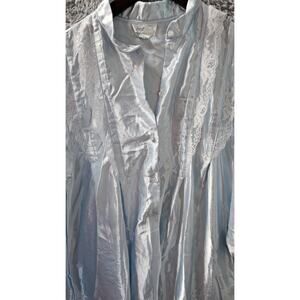 VTG Vanity Fair Baby Blue Satin Maxi Nightgown Lace Long Sleeve‎ Warm Lining Med